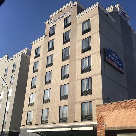 Howard Johnson By Wyndham Jamaica Ny Near Airtrain Jfk Nova Iorque Exterior foto