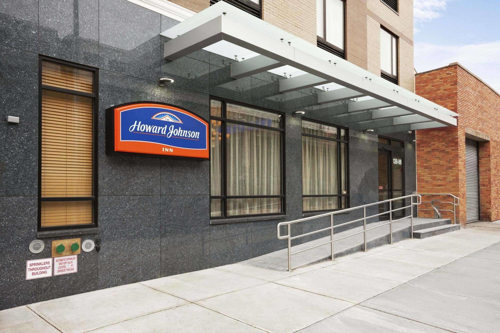 Howard Johnson By Wyndham Jamaica Ny Near Airtrain Jfk Nova Iorque Exterior foto