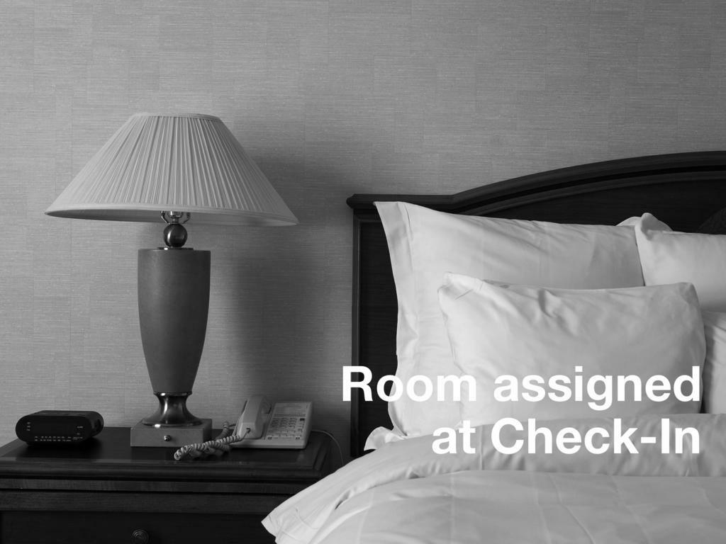 Howard Johnson By Wyndham Jamaica Ny Near Airtrain Jfk Nova Iorque Exterior foto